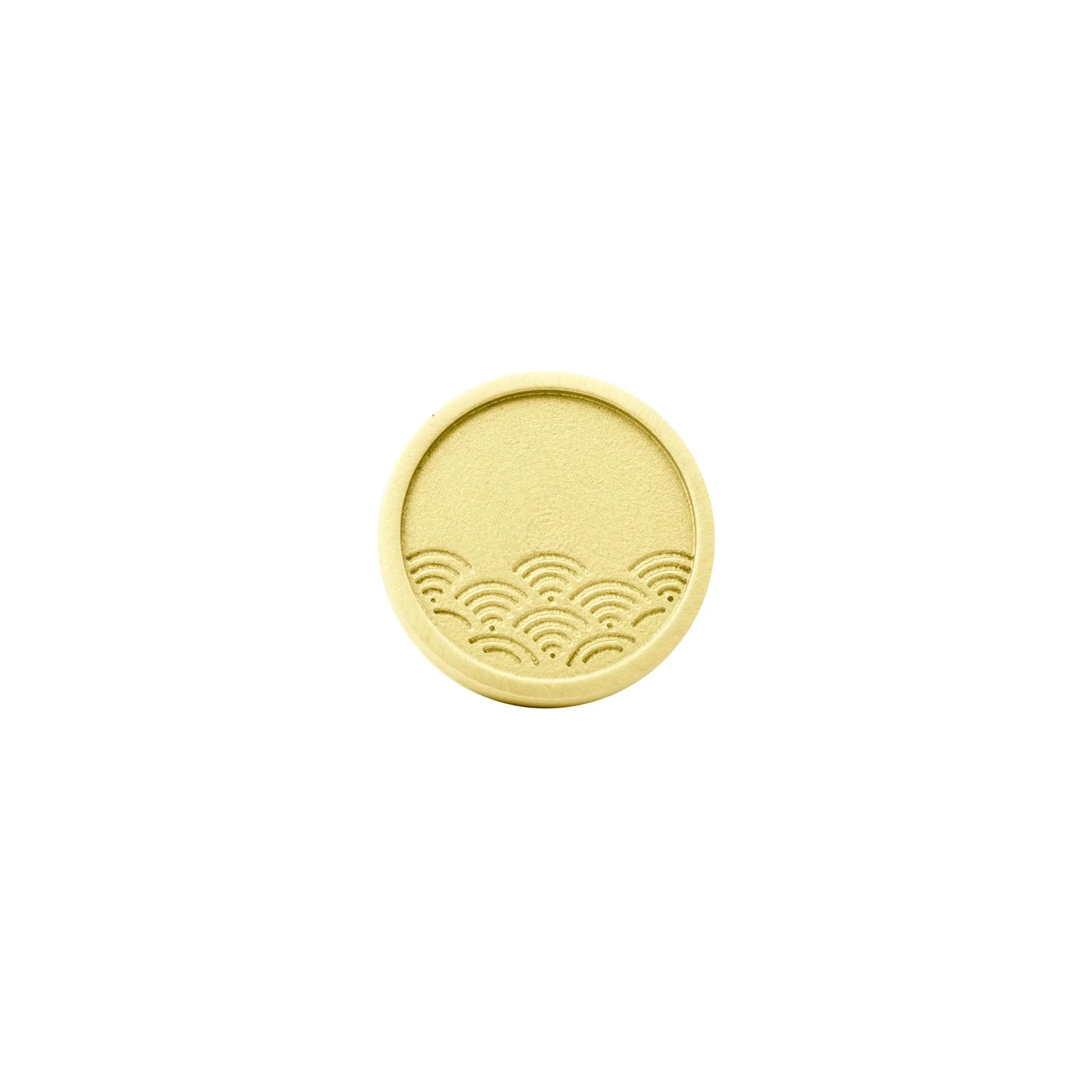 The Mantara B-0009 Marina Knob is a modern brass knob in brushed gold, ideal for wardrobes, kitchens, drawers, and cabinets.