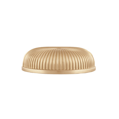 The Odette Handle by Mantara B-0107 is a polished brass handle in gold, perfect for drawers, cupboards, and kitchens.
