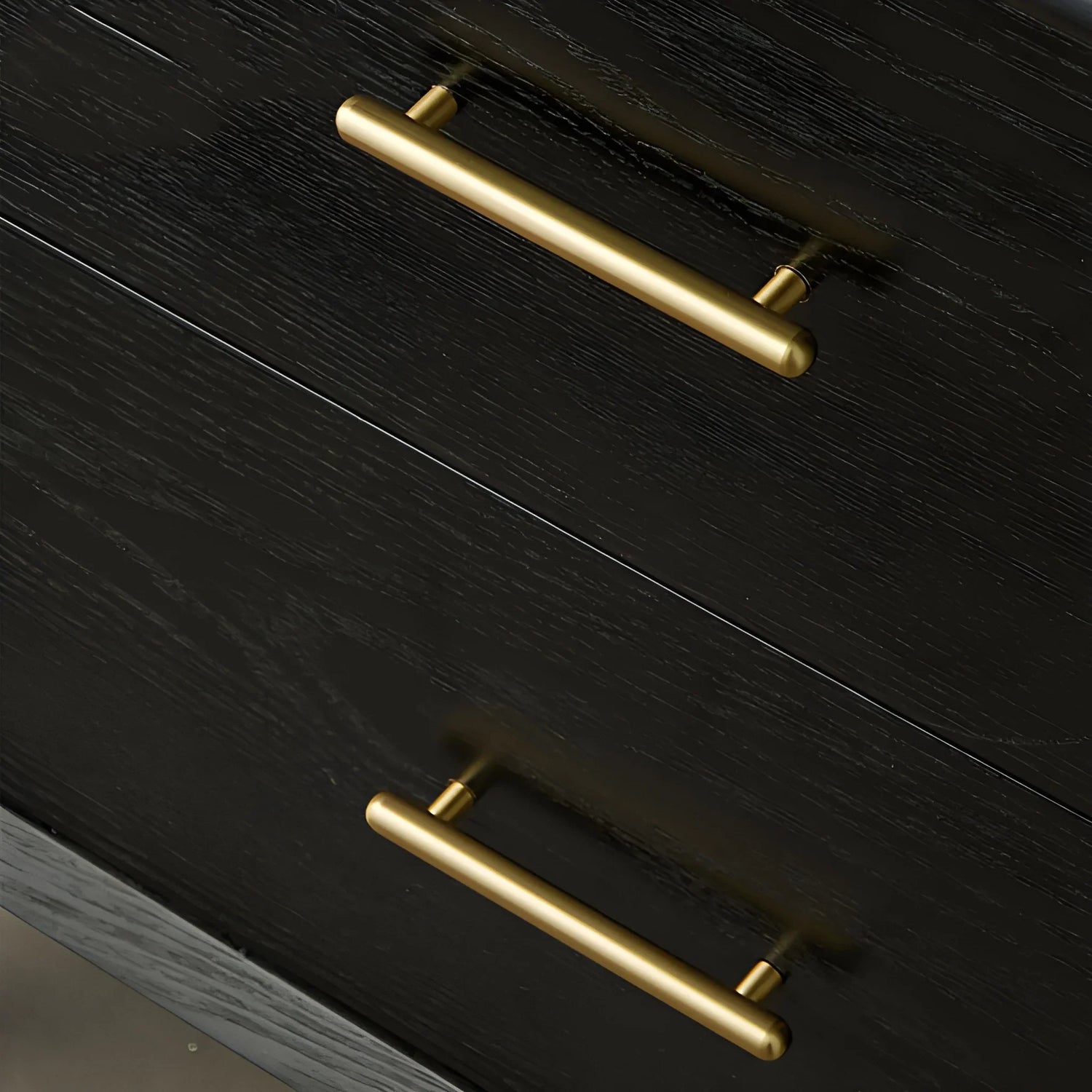 Mantara Pantheon Handle B-0053 is a modern matte brass handle in gold, ideal for kitchens, wardrobes, and cabinets.