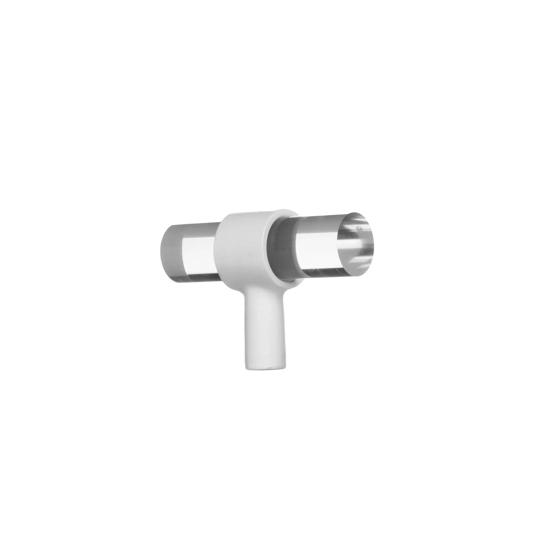 A sleek bar handle, Petra III made of acrylic with polished brass mounts in white finish, model A-0009 by Mantara, SKU A-0009.