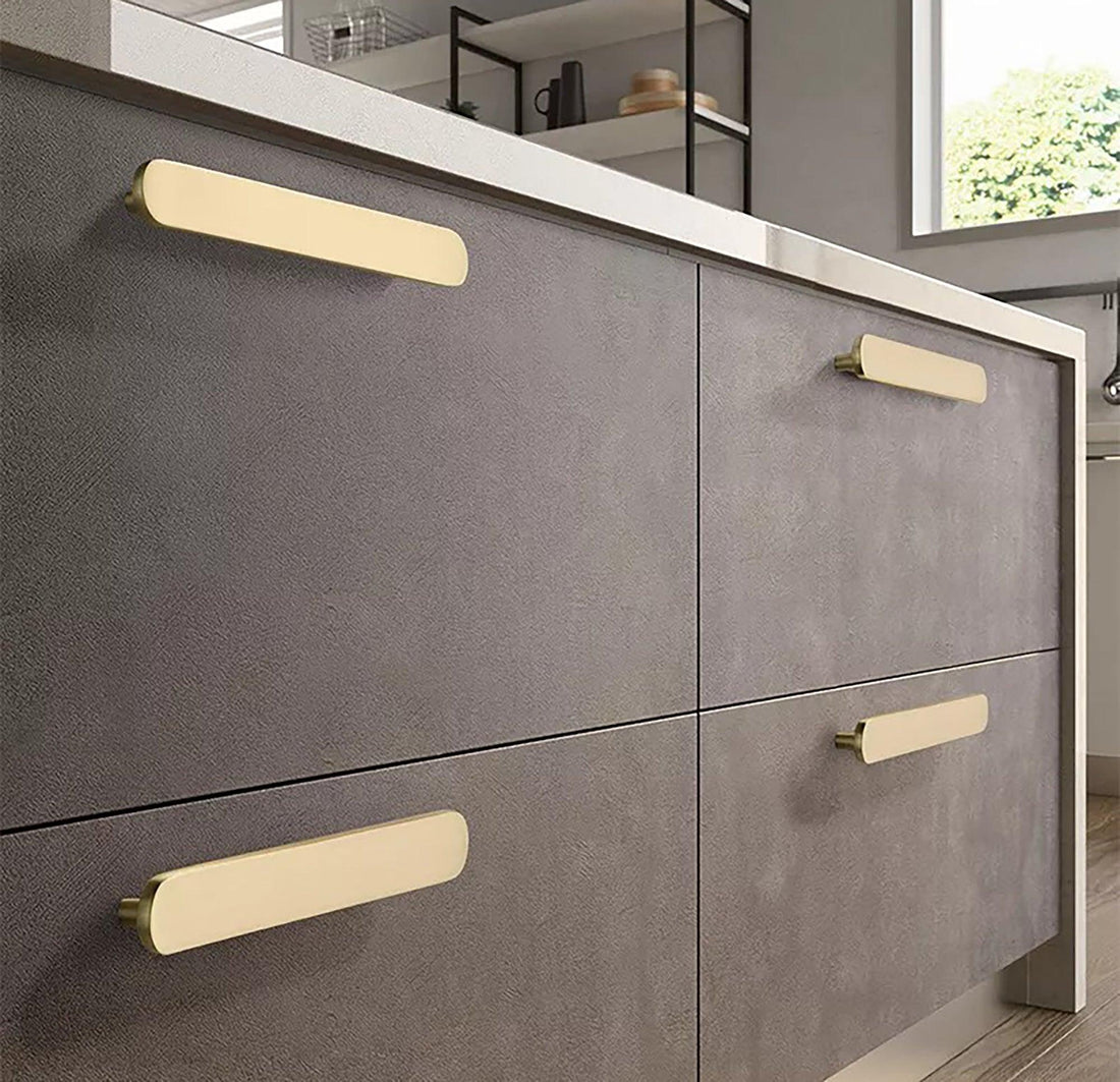 B-0067 Plato solid brass pull handle in brushed gold finish, available in 127mm &amp; 159mm, for cabinets, wardrobes, and kitchen drawers by Mantara.