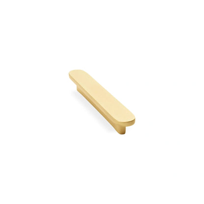 Mantara Plato Handle B-0067 is a modern brushed brass handle in gold, ideal for wardrobes, doors, and kitchens.