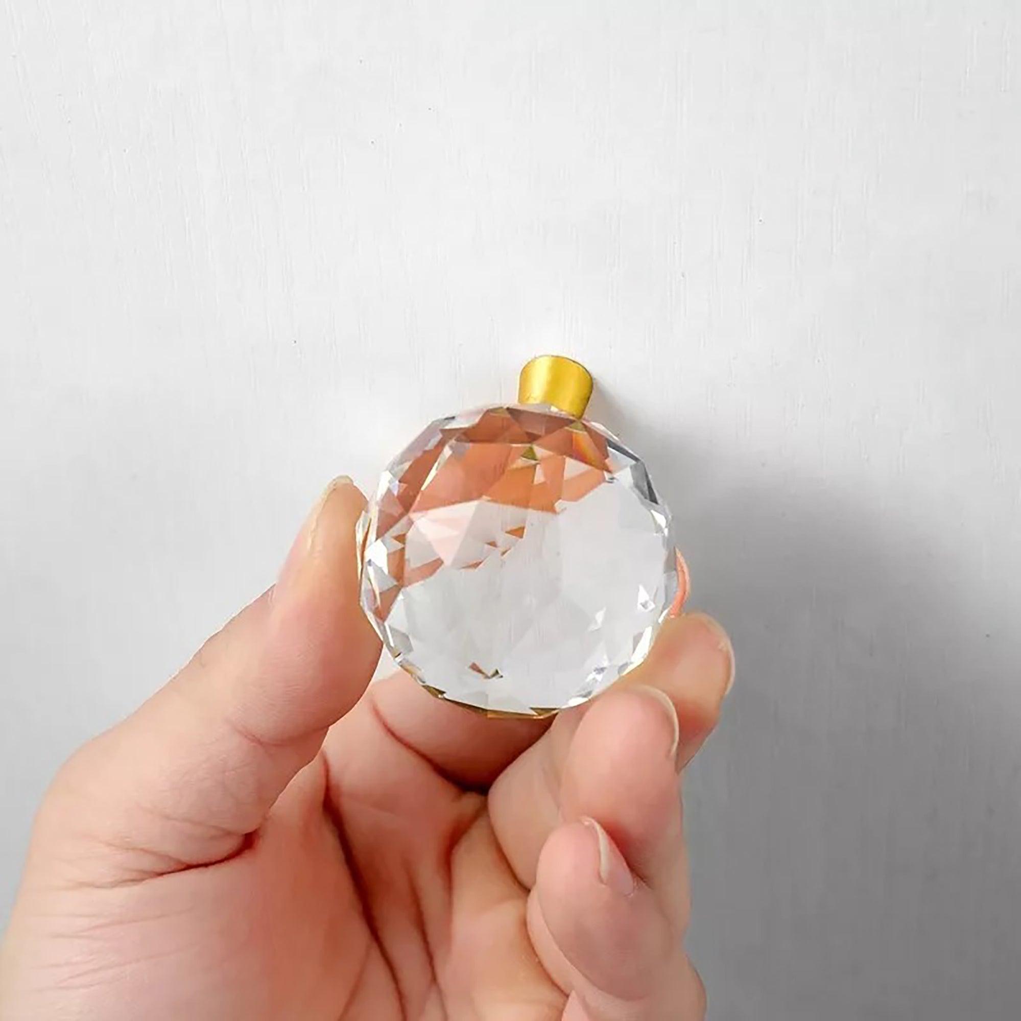 Quartz Handle Knob 30mm / White / Crystal - M A N T A R A