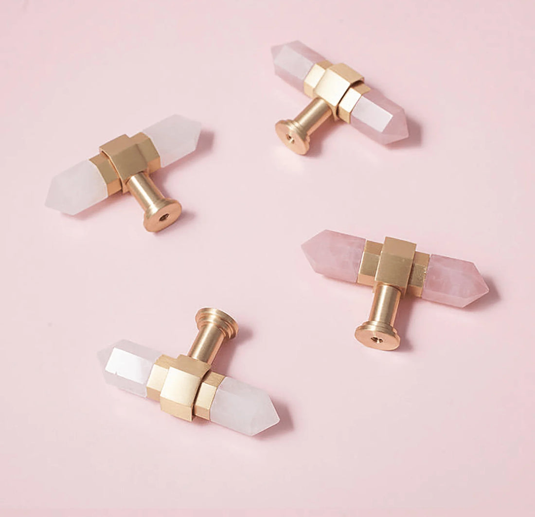 The Mantara C-0015 Quartz Handle is a modern brass and crystal handle in white, ideal for doors, wardrobes, and cabinets.