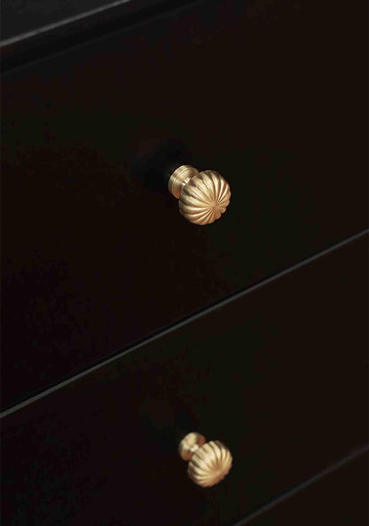 B‑0076 Radial solid brass knob in brushed gold finish, 25 mm diameter, modern style for wardrobes, cabinets, drawers, doors and bathrooms by Mantara.