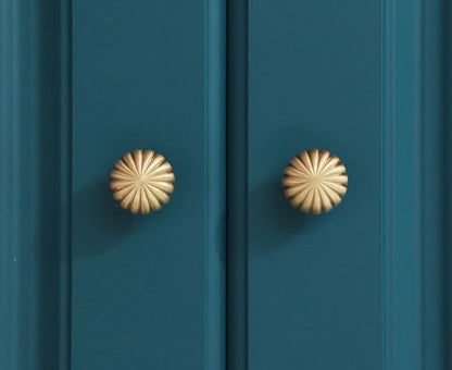 B‑0076 Radial solid brass knob in brushed gold finish, 25 mm diameter, modern style for wardrobes, cabinets, drawers, doors and bathrooms by Mantara.