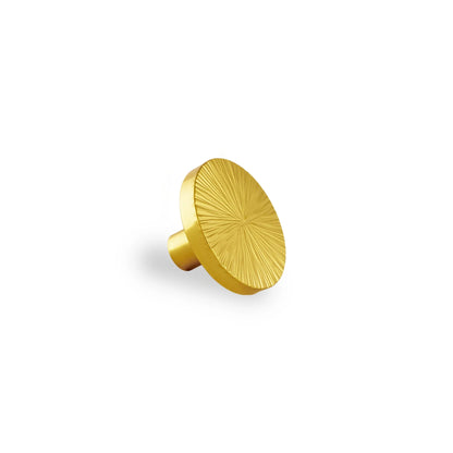 Mantara Radiate Knob B-0103 is a modern polished brass knob in gold, ideal for drawers, cabinets, and furniture.