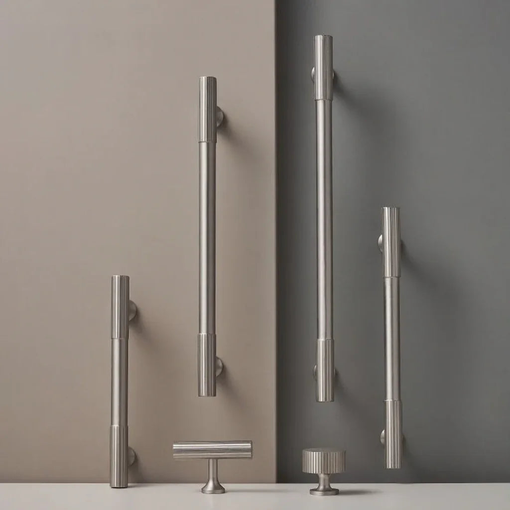 Oro Handle and Knob
