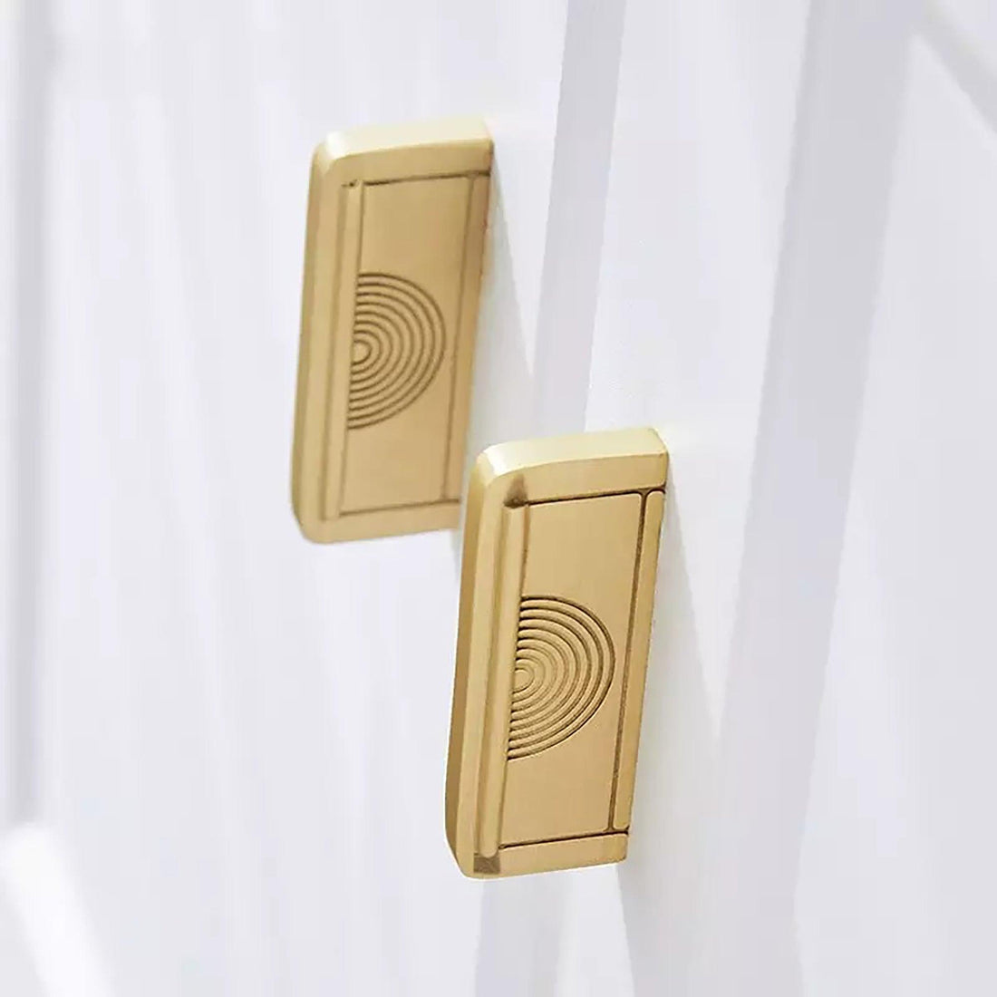 Saturn Handle Handles 60mm / Gold / Brass - M A N T A R A