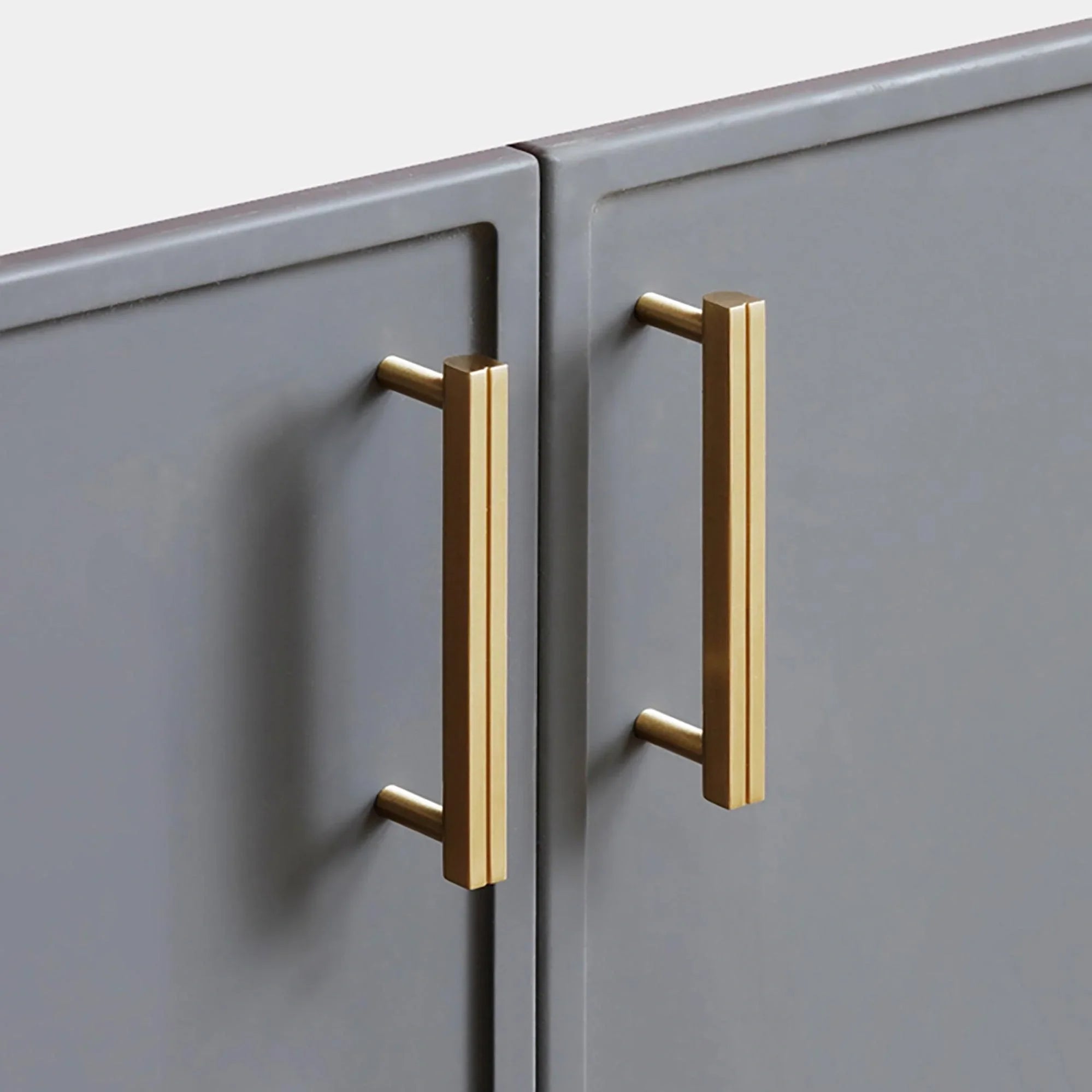 Mantara Skyline Handle B-0055 is a modern brushed brass handle in gold, ideal for main doors, cabinets, and drawers.