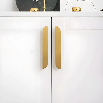 Mantara Tarang Handle and Knob SKU B-0104 is a modern brass set in brushed gold finish, ideal for doors and cabinets.