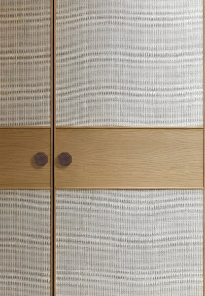Mantara Thorne Knob W-0056 is a modern walnut wood knob with brushed finish, ideal for kitchen and dresser drawers.