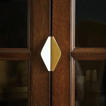 The Mantara B-0049 Vajra Handle is a modern brushed brass handle in gold, ideal for kitchens, furniture, cabinets, wardrobes, and cupboards.