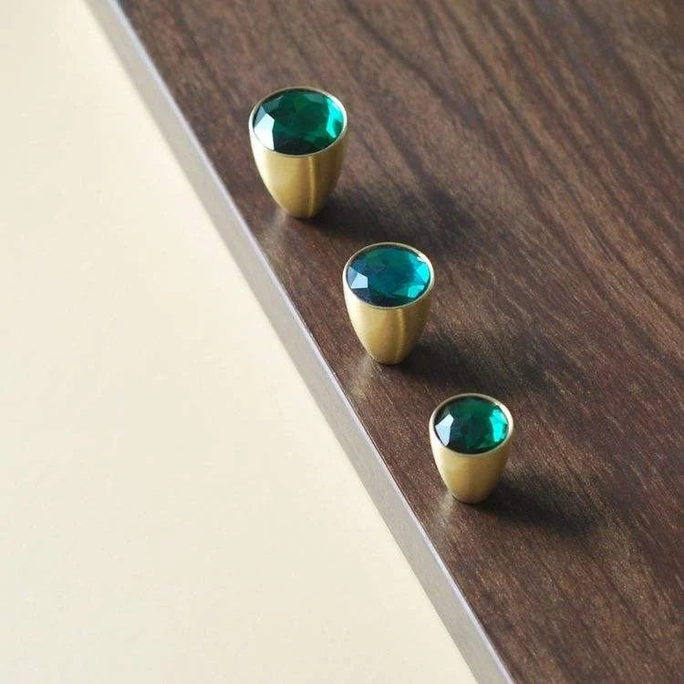 Verdura Knob