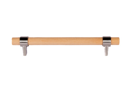 Mantara Walden Handle W-0035 is a modern zinc alloy and beech wood handle in silver ideal for kitchen and dresser drawers.