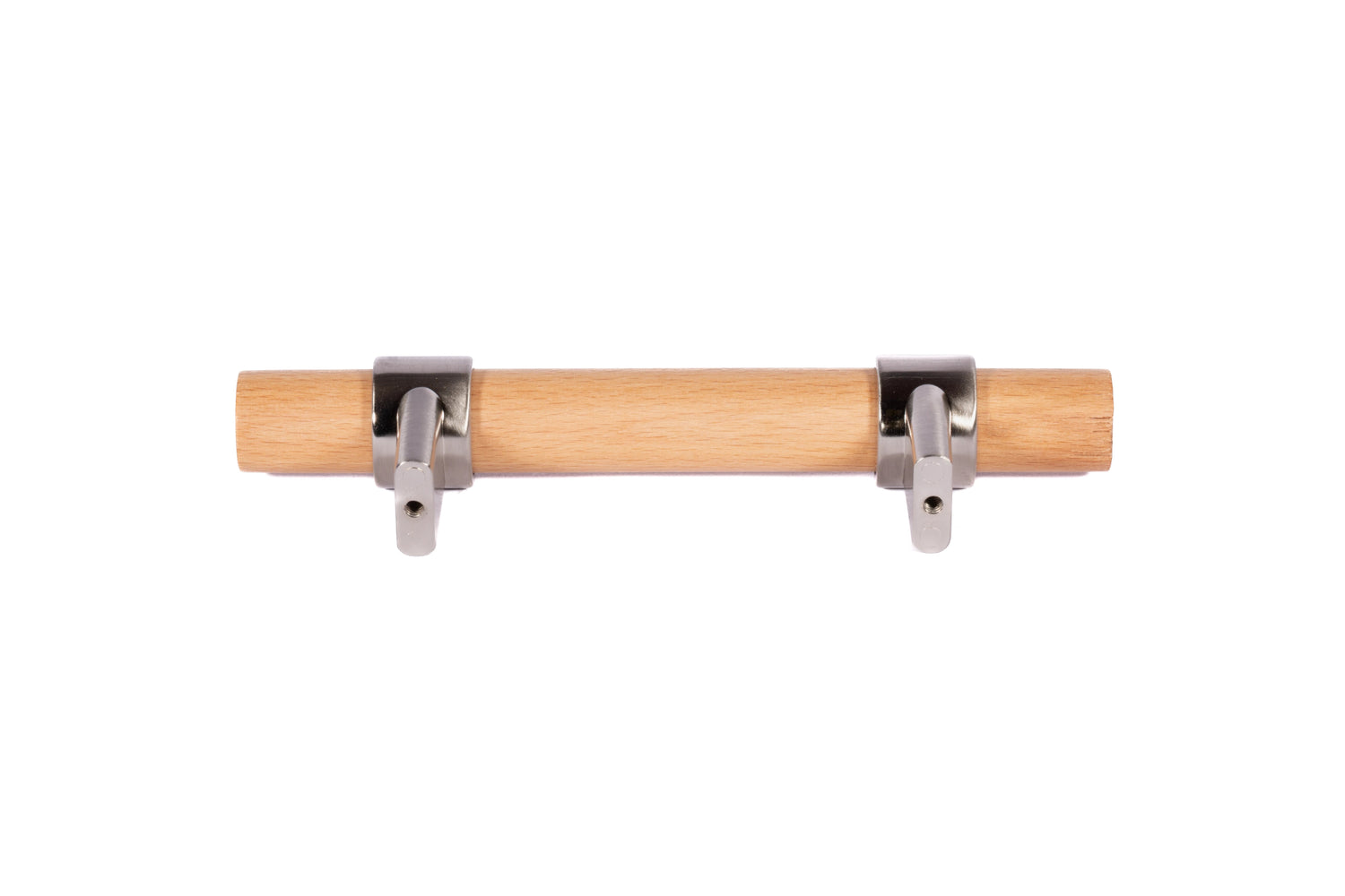 Mantara Walden Handle W-0035 is a modern zinc alloy and beech wood handle in silver ideal for kitchen and dresser drawers.