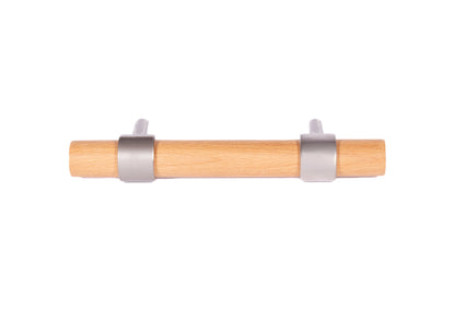Mantara Walden Handle W-0035 is a modern zinc alloy and beech wood handle in silver ideal for kitchen and dresser drawers.
