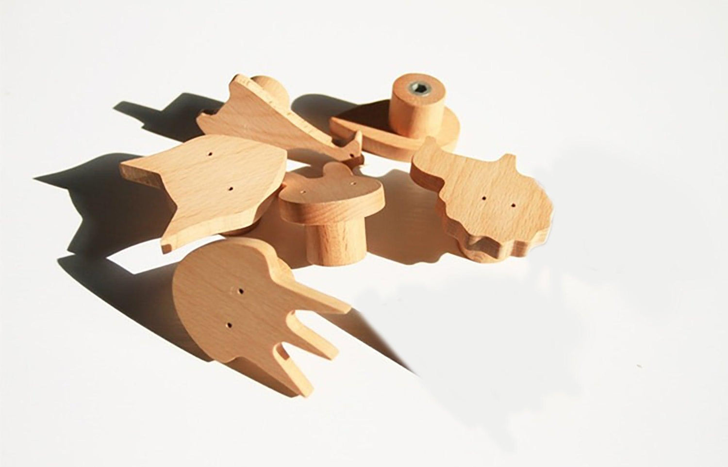 Whale Wooden Hook Hook 40mm / Brown / Wood - M A N T A R A