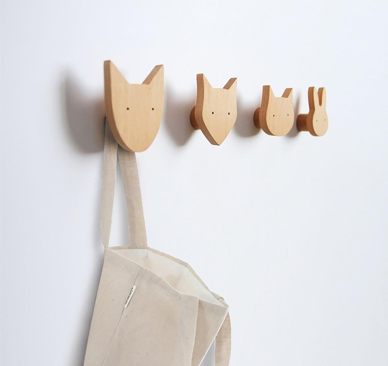 Whale Wooden Hook Hook 40mm / Brown / Wood - M A N T A R A