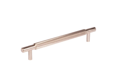 The Mantara AL-0020 Zorel Handle is a modern aluminum alloy handle in gold with a brushed finish, ideal for drawers and cabinets.