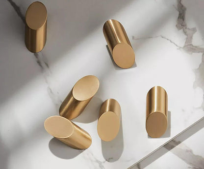 Mantara Hexa Hook B-0091 is a modern brushed brass wall hook in gold, perfect for bathrooms, bedrooms, and living areas.